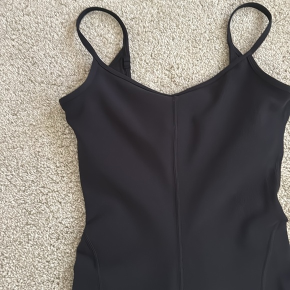 LULULEMON Black Ribbed Contoured Yoga Unitard 6" Bodysuit One Piece Romper 4 - Picture 5 of 9
